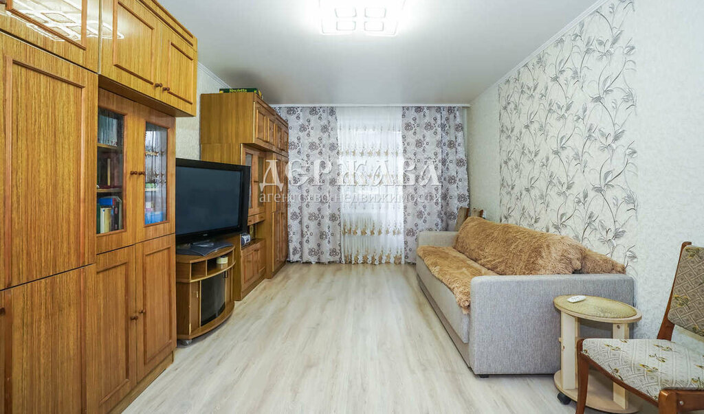 квартира г Старый Оскол Дубрава квартал 1, 7 фото 1
