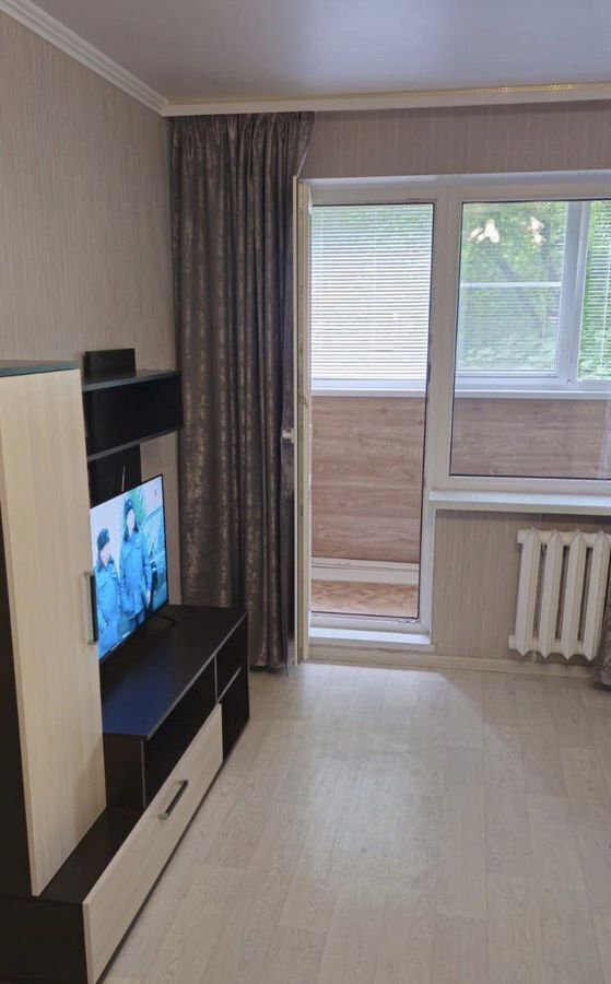 квартира г Череповец р-н Индустриальный ул Ленина 159а фото 2