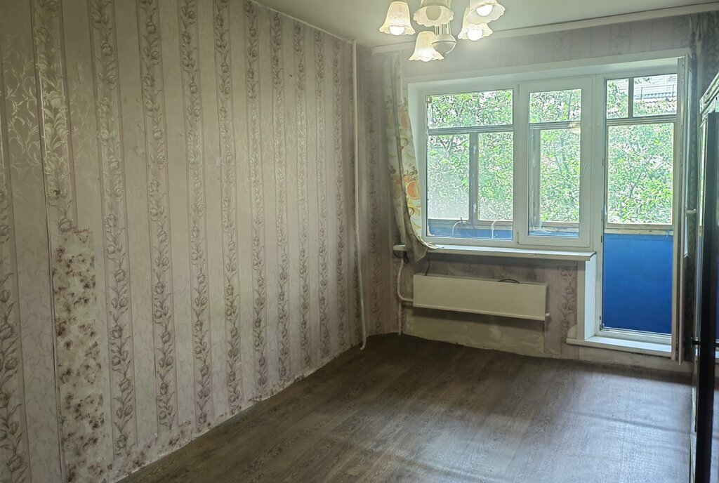 квартира г Иркутск ул Маршала Конева 76 фото 1