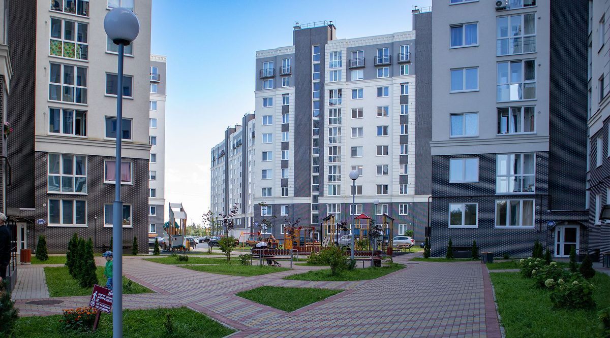 квартира г Калининград р-н Ленинградский ул Суздальская фото 2