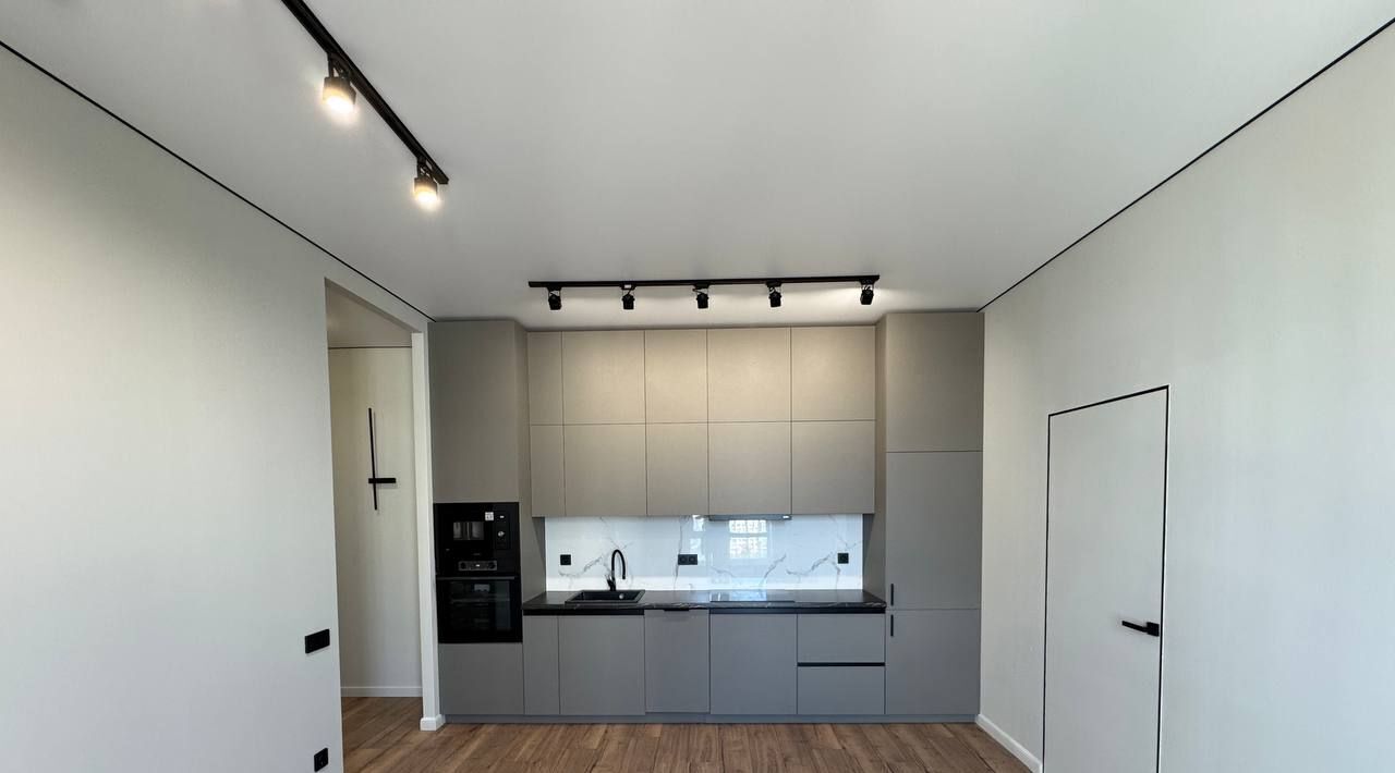 квартира г Кемерово р-н Заводский ул Дружбы 28/2 фото 4