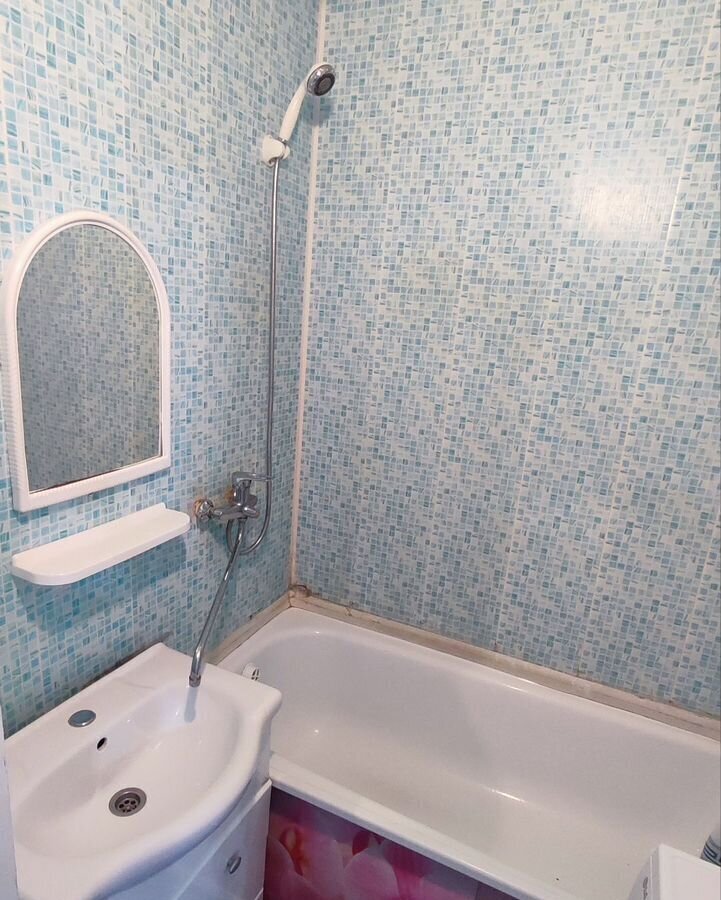 квартира г Астрахань р-н Кировский ул Куликова 77к/3 фото 8