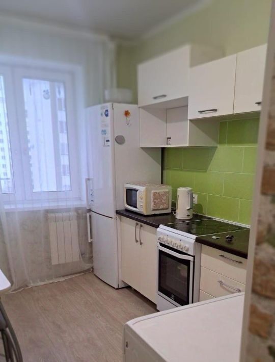 квартира г Тюмень р-н Ленинский ул Вересковая 15к/1 фото 1
