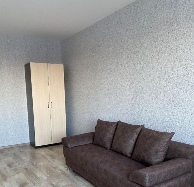 квартира г Омск р-н Центральный ул 21-я Амурская 73 фото 3