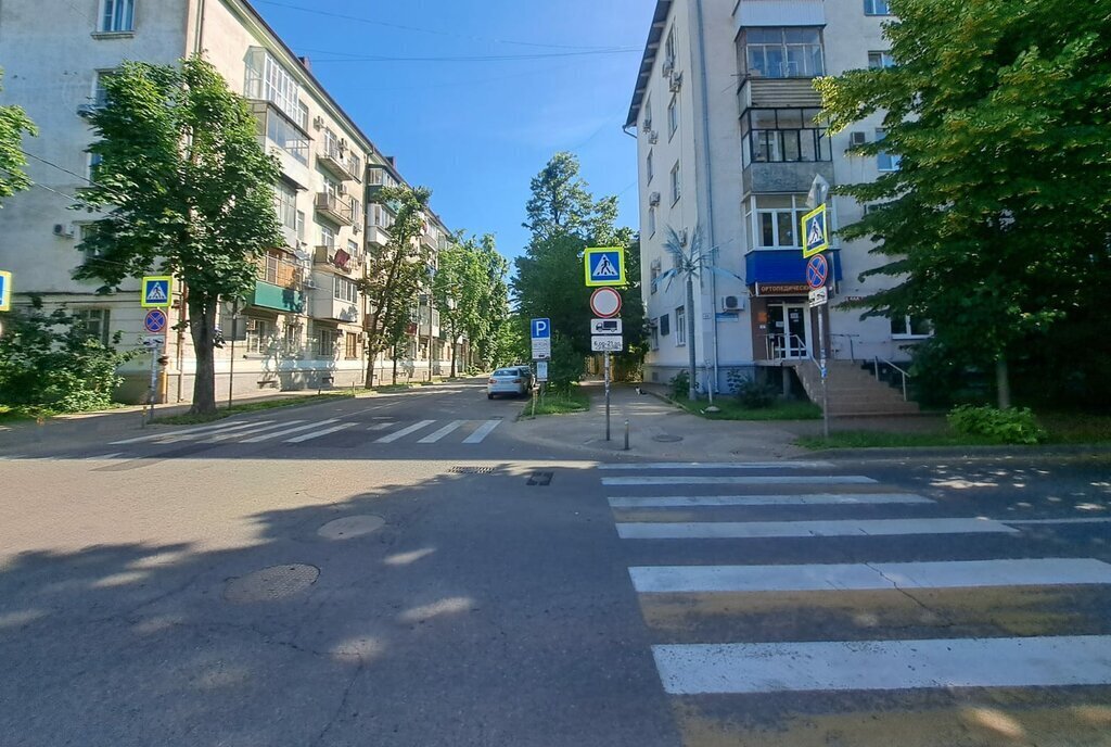 квартира г Краснодар р-н Центральный ул Карасунская 44 фото 6