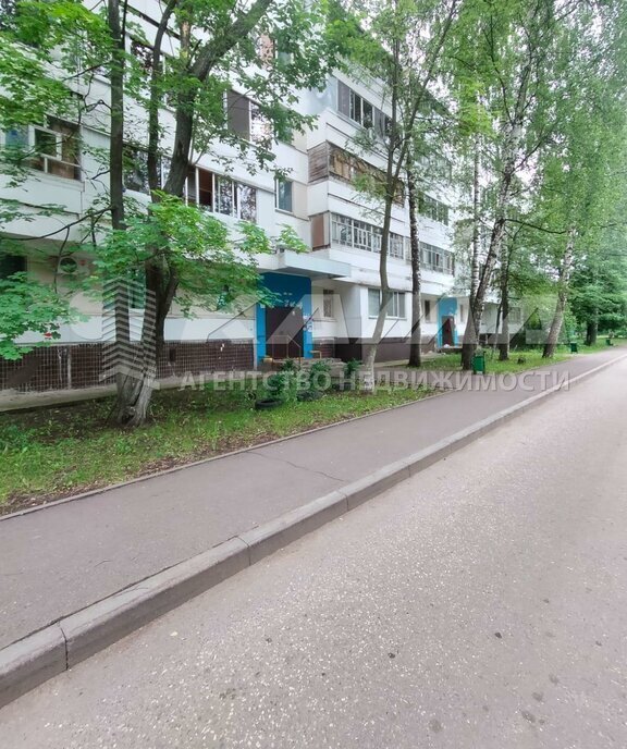 квартира г Набережные Челны р-н Центральный б-р Энтузиастов 8 фото 2