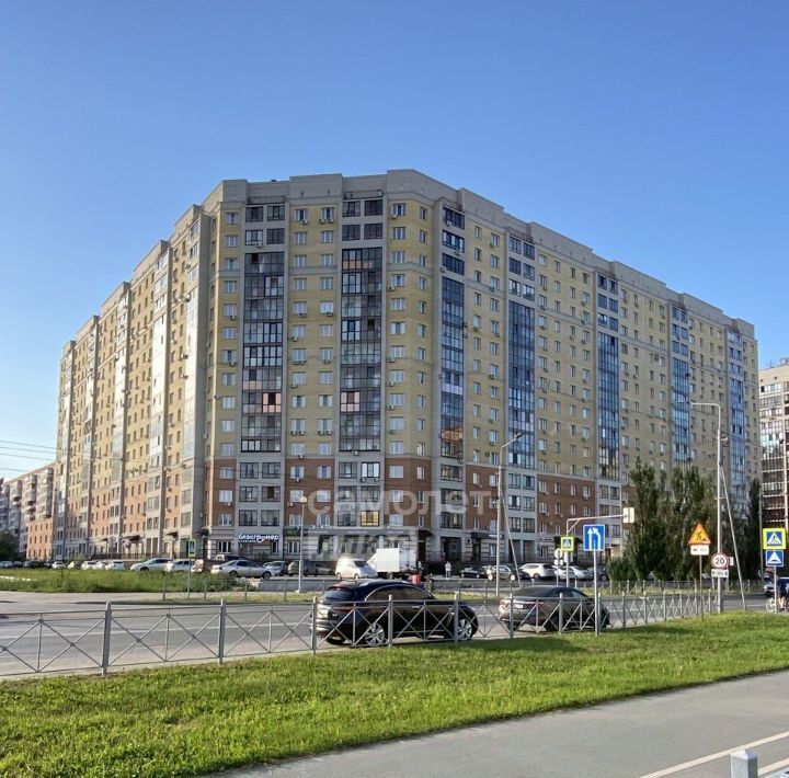 квартира г Омск р-н Кировский ул Перелета 28 фото 1