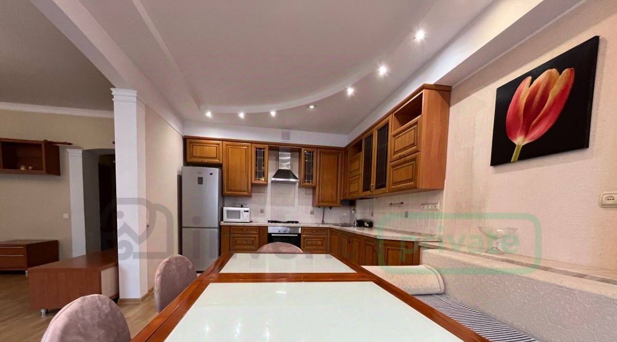 квартира г Калининград р-н Центральный ул Красная 261а фото 5