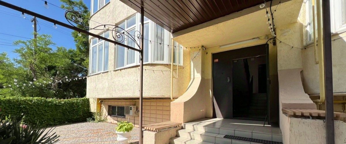 квартира г Евпатория ул Некрасова 40а фото 6