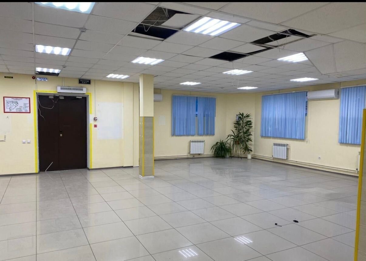 свободного назначения г Губкинский 12-й мкр-н, 46, Тюменская обл. фото 3