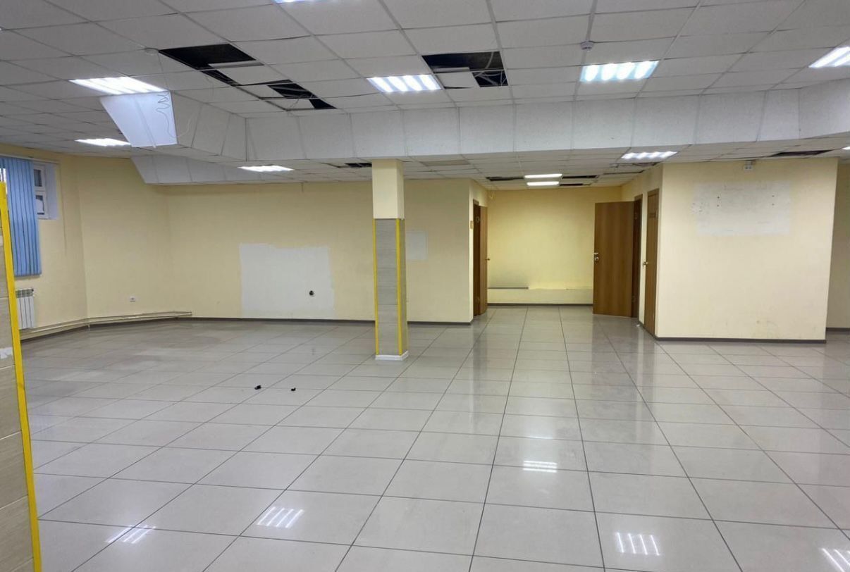 свободного назначения г Губкинский 12-й мкр-н, 46, Тюменская обл. фото 9