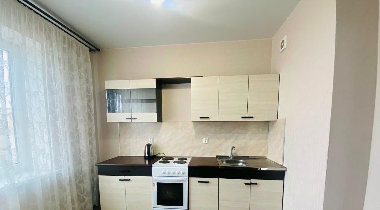 квартира г Краснодар р-н Прикубанский ул им. Героя Яцкова И.В. 13 фото 2
