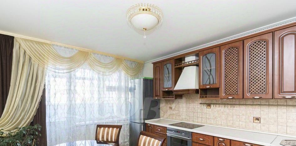 квартира г Тюмень р-н Восточный ул Николая Семенова 33 фото 2
