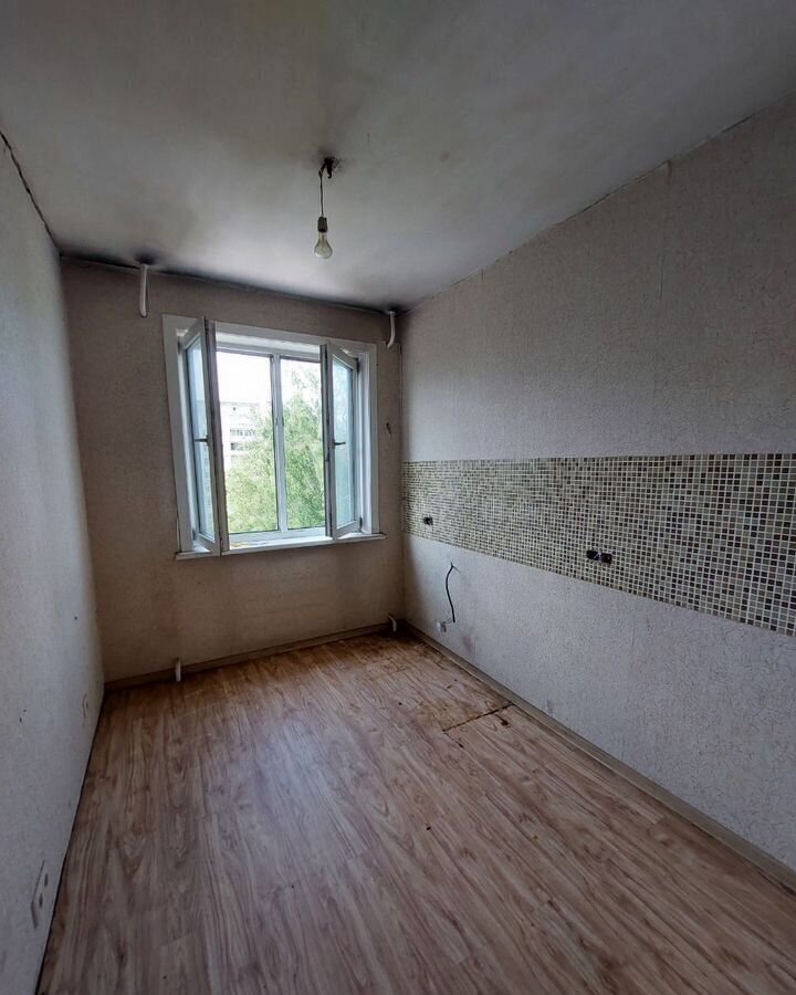 квартира г Новокузнецк р-н Новоильинский пр-кт Запсибовцев 11 Кемеровская обл. — Кузбасс фото 3