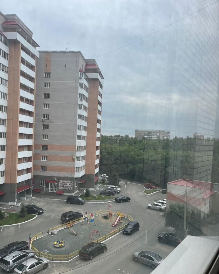 квартира г Барнаул р-н Ленинский ул Гущина 157 фото 3