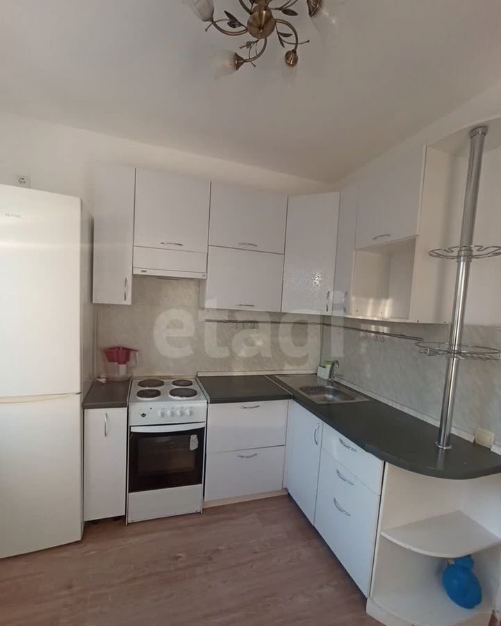 квартира г Омск р-н Центральный ул 21-я Амурская 61к/1 фото 2