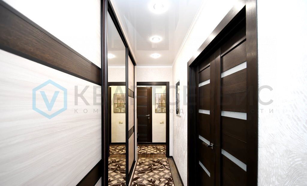 квартира г Омск р-н Кировский б-р Архитекторов 1/3 фото 11