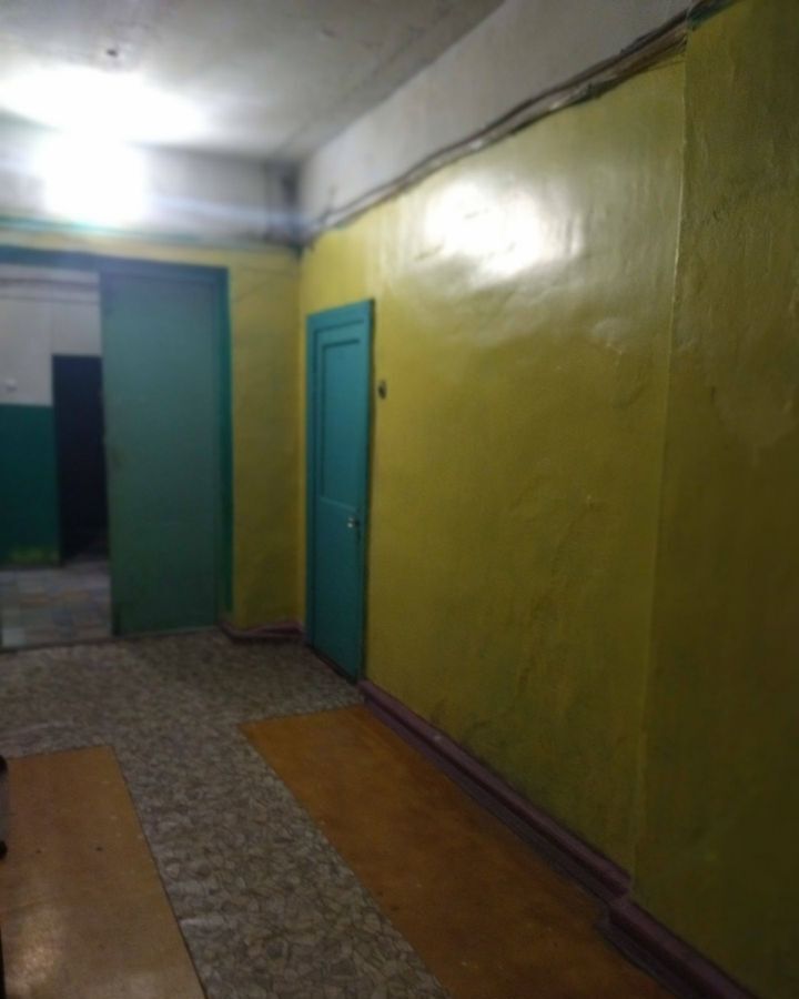 комната г Омск п Чкаловский р-н Октябрьский ул Пархоменко 5 фото 11
