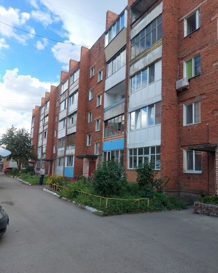 квартира г Омск р-н Ленинский ул 10-я Чередовая 21 фото 1