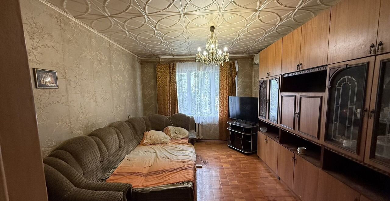 квартира г Волгоград р-н Тракторозаводский ул им. Менжинского 10 фото 3