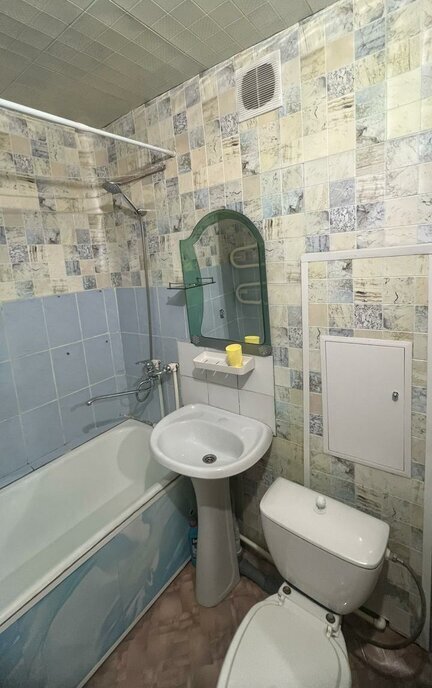квартира г Омск ул Багратиона 25б посёлок Амурский фото 5