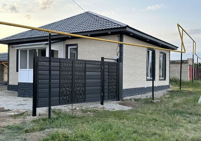 дом ул Братьев Кашириных 75 фото