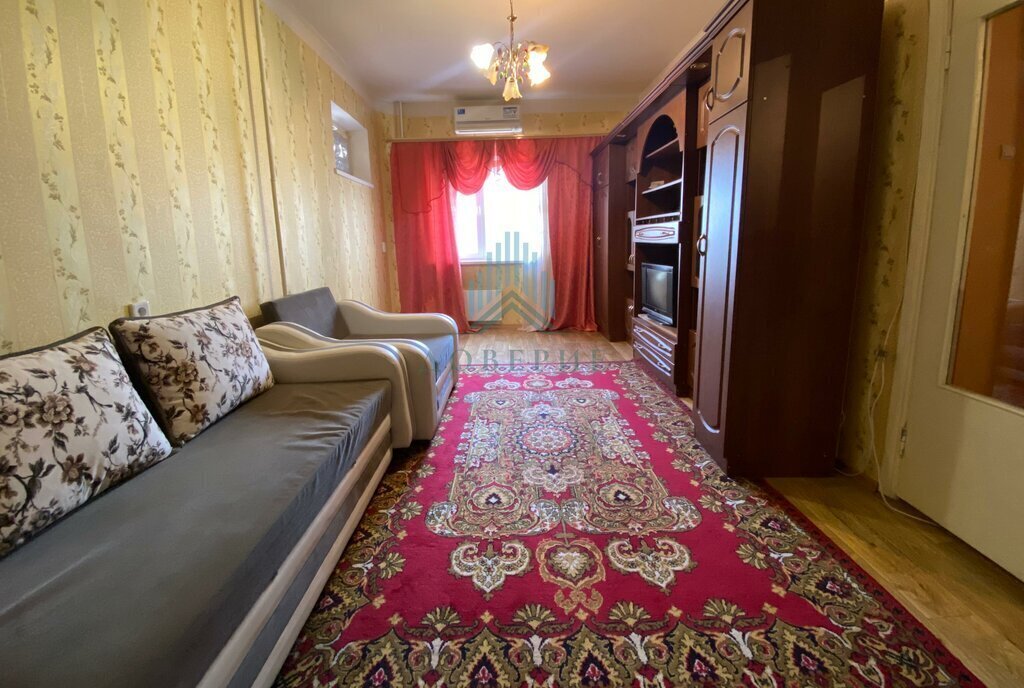 квартира г Астрахань ул Жилая 6к/1 фото 1