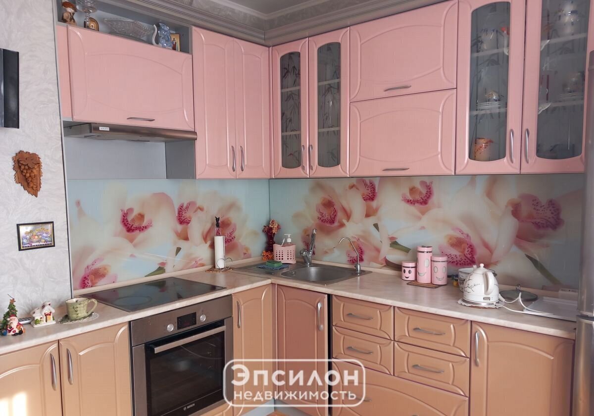 квартира г Курск р-н Центральный пр-кт Вячеслава Клыкова 22 фото 1