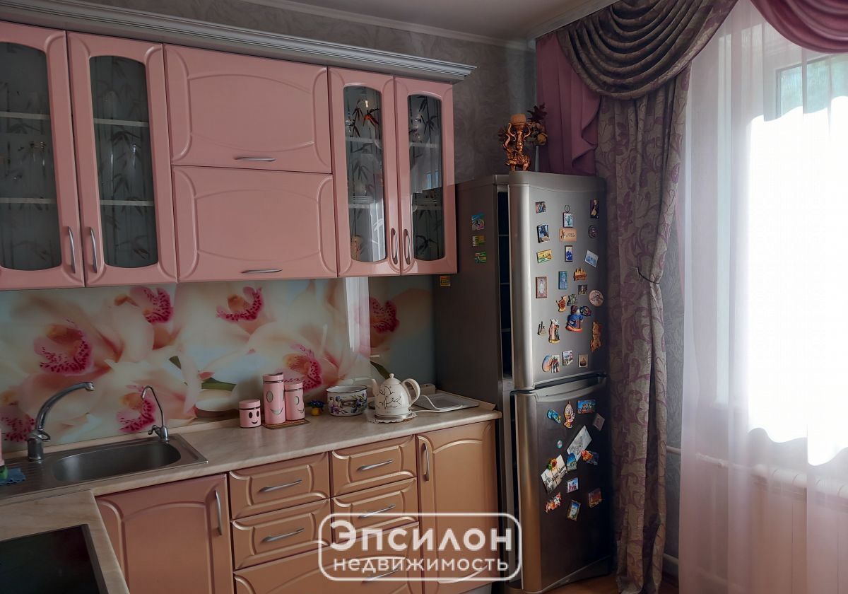 квартира г Курск р-н Центральный пр-кт Вячеслава Клыкова 22 фото 2
