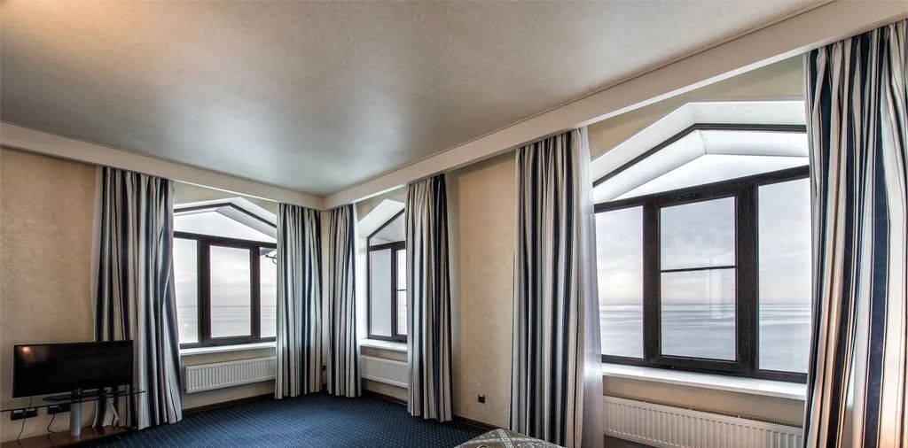 комната г Новороссийск с Широкая Балка наб Курортная 34 фото 2