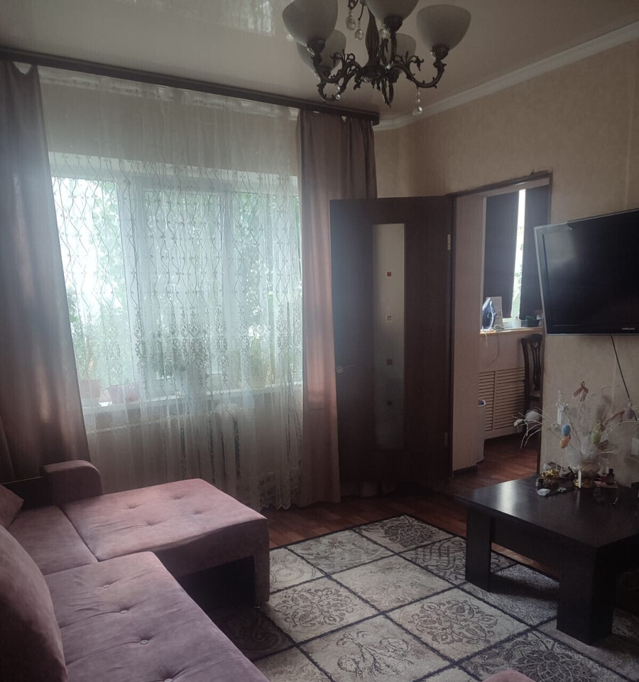 квартира г Астрахань ул Звездная 7/3 Юго-Восток-2 м-н фото 3