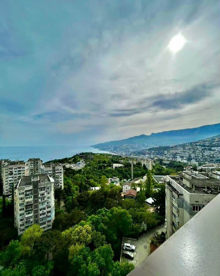 квартира г Ялта пгт Массандра ш Южнобережное 2ак/3 фото 1