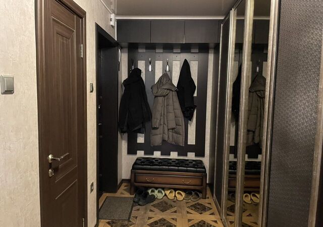 комната р-н Кировский ул Усова 15/2 фото