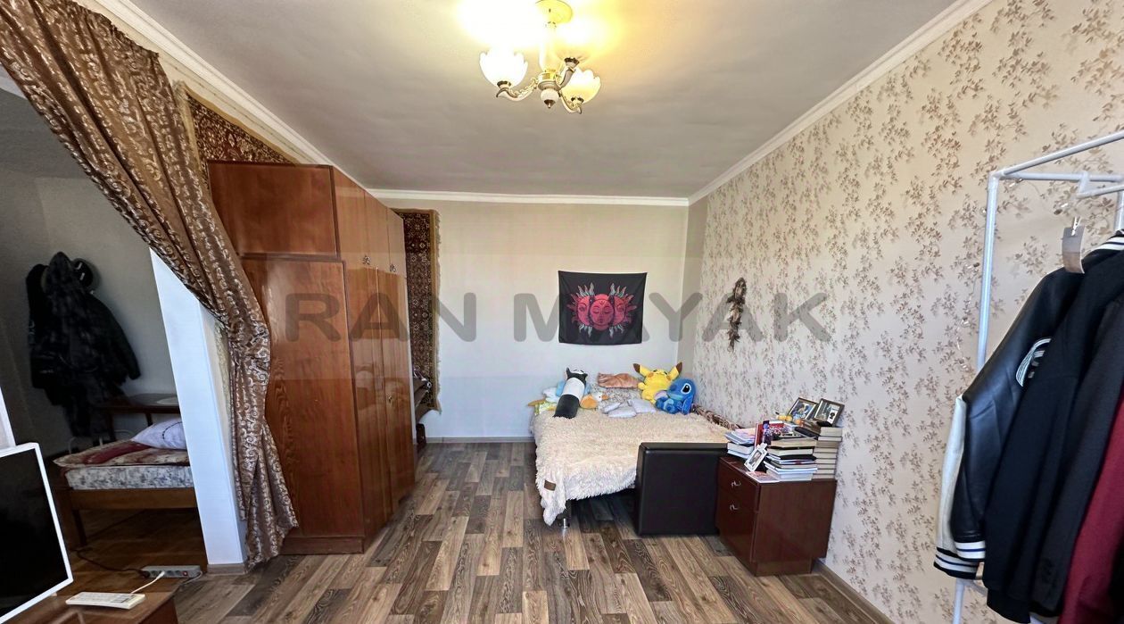 квартира г Майкоп ул Краснооктябрьская 40а фото 2