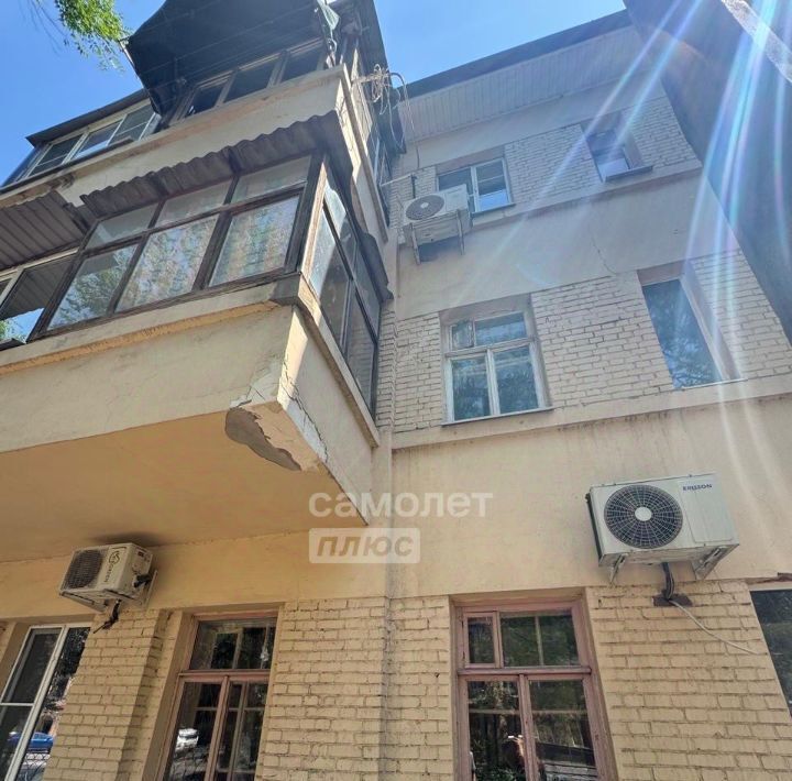 квартира г Астрахань р-н Советский ул Адмирала Нахимова 119 фото 2