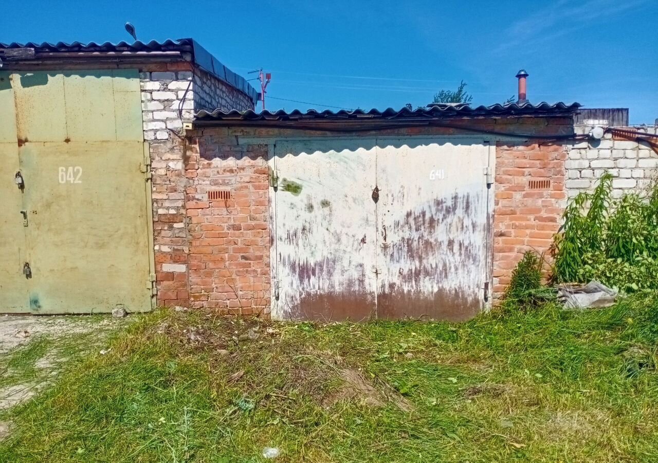 гараж г Клинцы ГСК-4, 641 фото 1