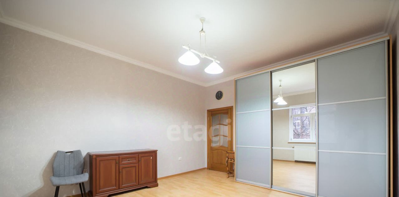 квартира г Калининград р-н Центральный ул Каштановая аллея 15/2 фото 1