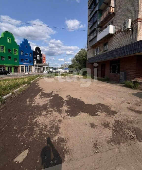 торговое помещение г Выкса ул Стахановская 20 фото 3