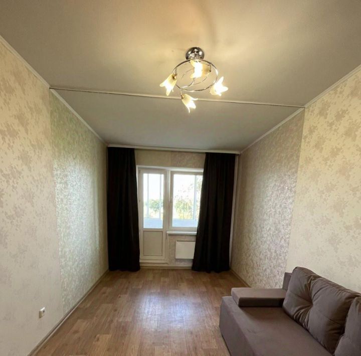 квартира г Великий Новгород ул Коровникова 10к/1 фото 4