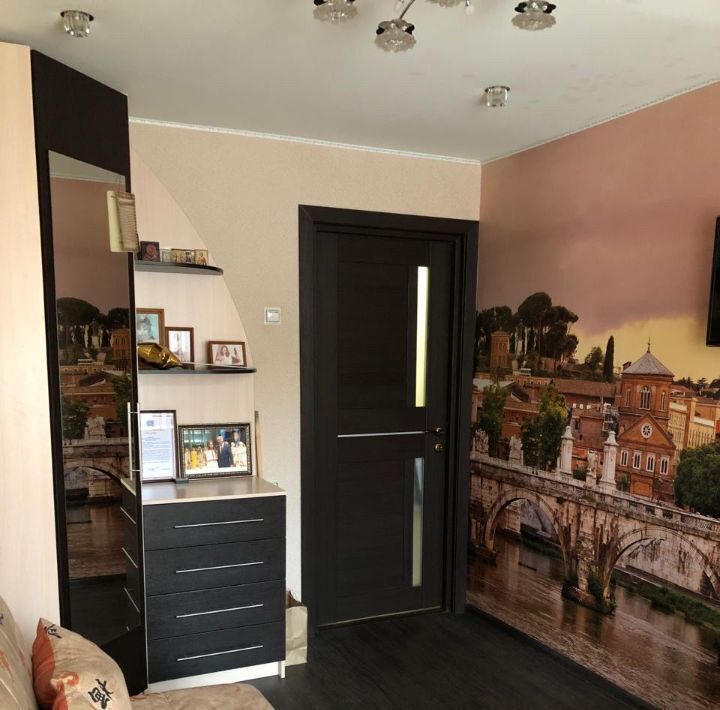 квартира г Тольятти р-н Автозаводский ул Революционная 7к/1 фото 3