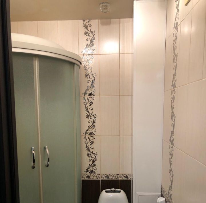 квартира г Тольятти р-н Автозаводский ул Революционная 7к/1 фото 2