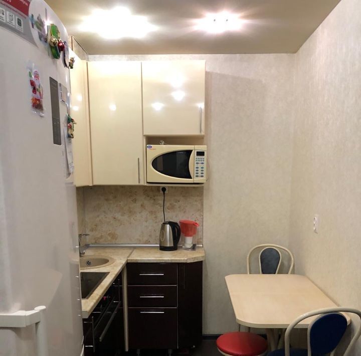 квартира г Тольятти р-н Автозаводский ул Революционная 7к/1 фото 6