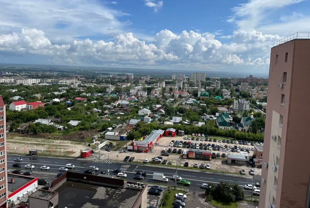квартира г Самара Спортивная ул Карбышева 61б фото 2