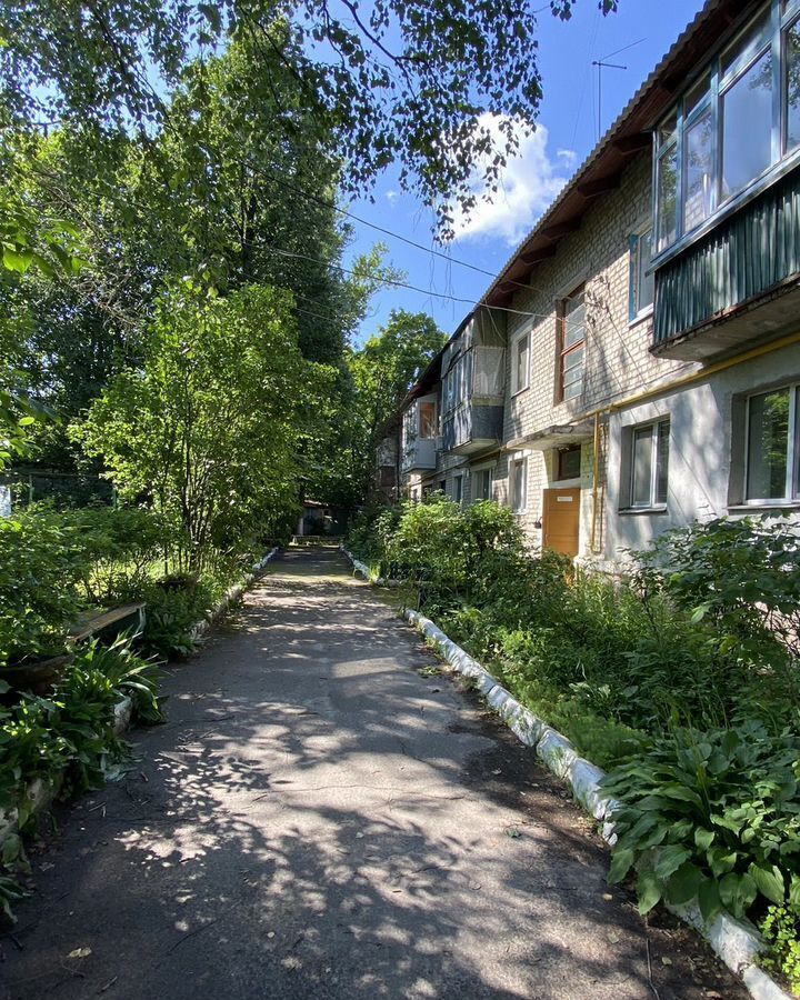 квартира г Брянск р-н Фокинский ул 2-я Аллея 29 фото 1
