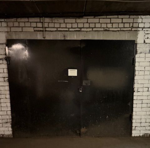 гараж г Москва метро Ясенево пр-кт Новоясеневский 24 муниципальный округ Ясенево фото 3