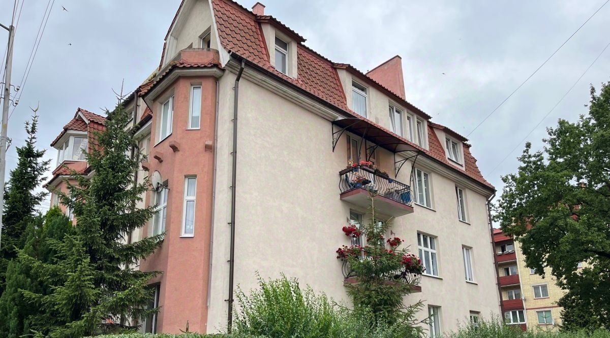 квартира г Калининград р-н Центральный ул Римского-Корсакова 15 фото 1