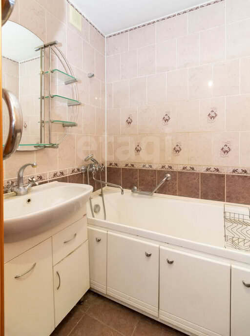 квартира г Тюмень ул Ставропольская 13 фото 2
