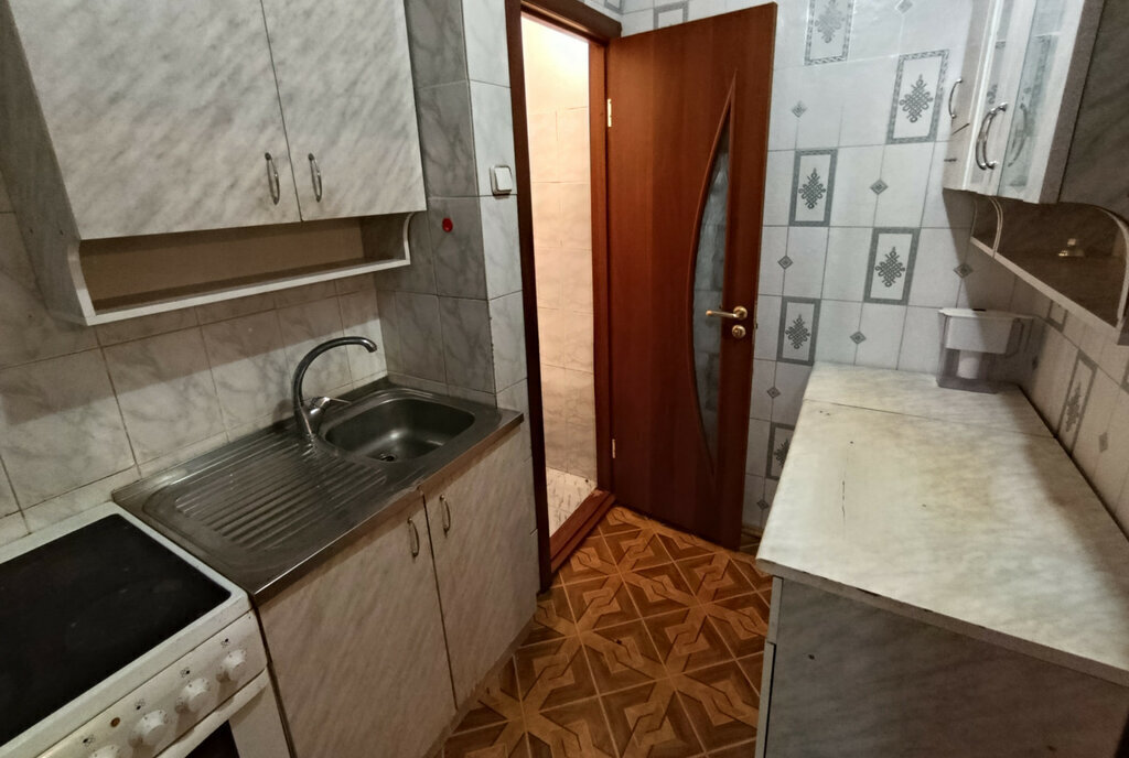 квартира г Астрахань ул Тренева 29б фото 5