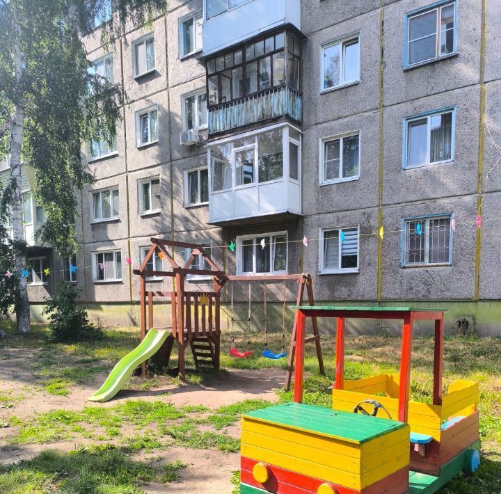 квартира г Омск р-н Октябрьский ул 75 Гвардейской бригады 10б фото 3