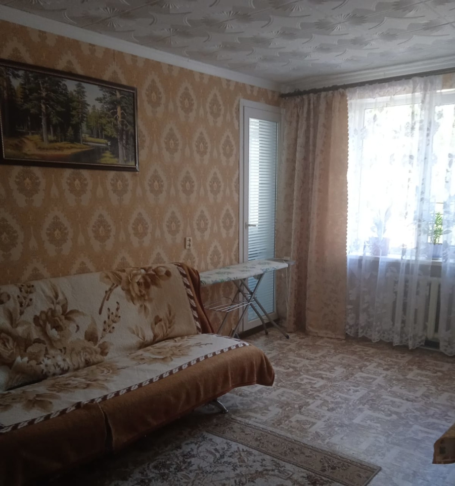 квартира г Евпатория пгт Мирный ул Сырникова 18 фото 1